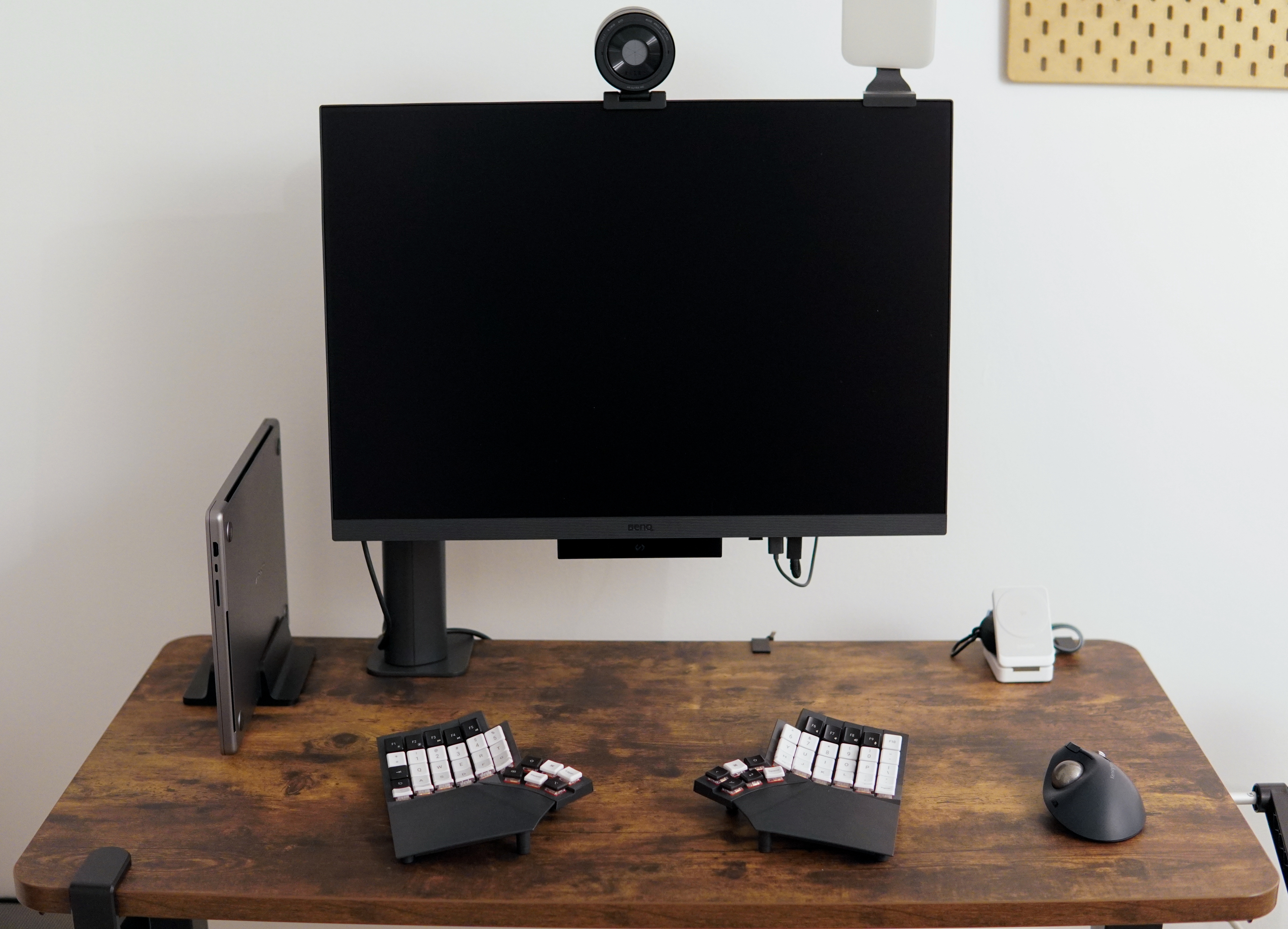 My desk with the Glove80 keyboard